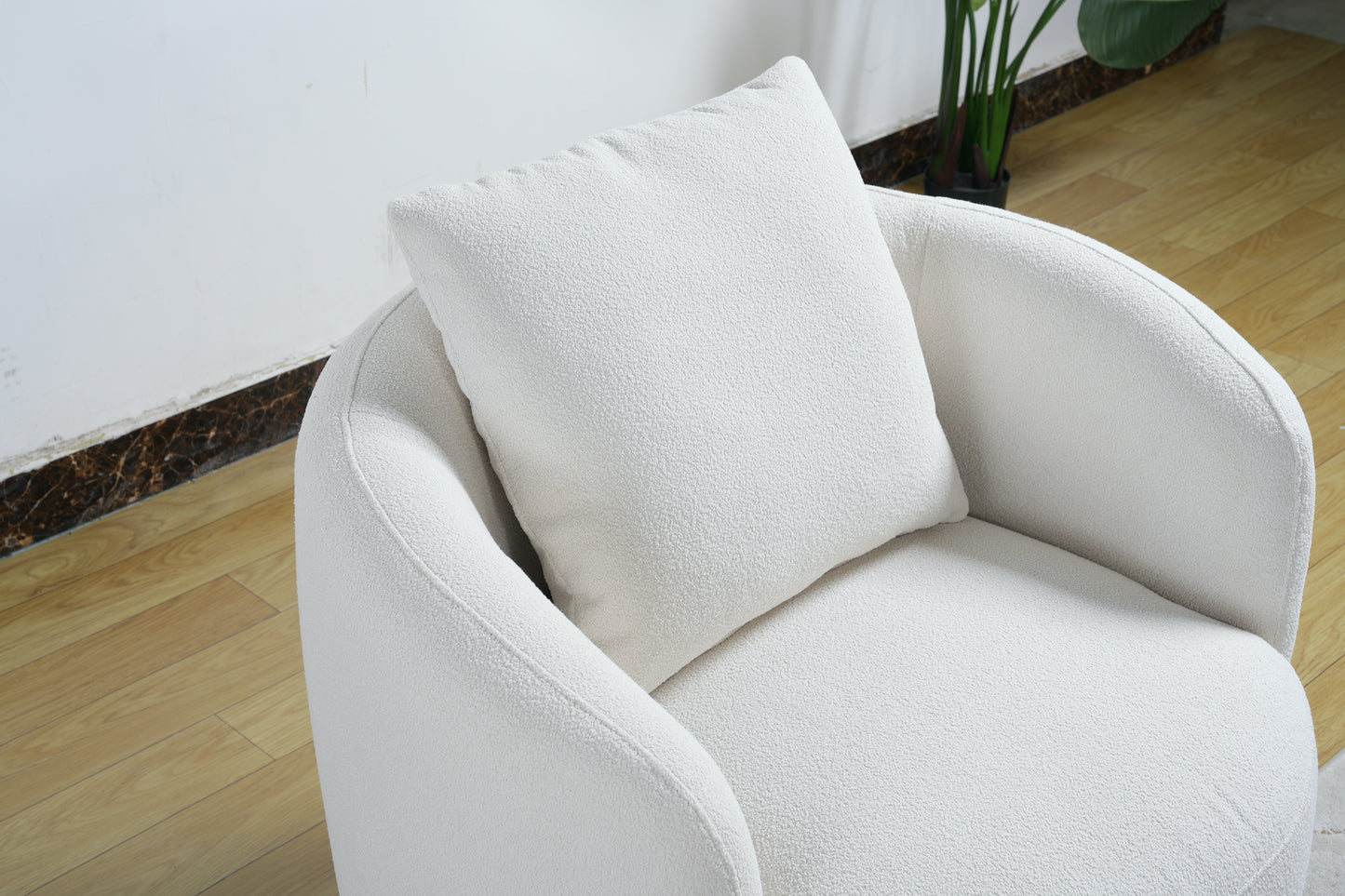 OPAL SWIVEL CHAIR