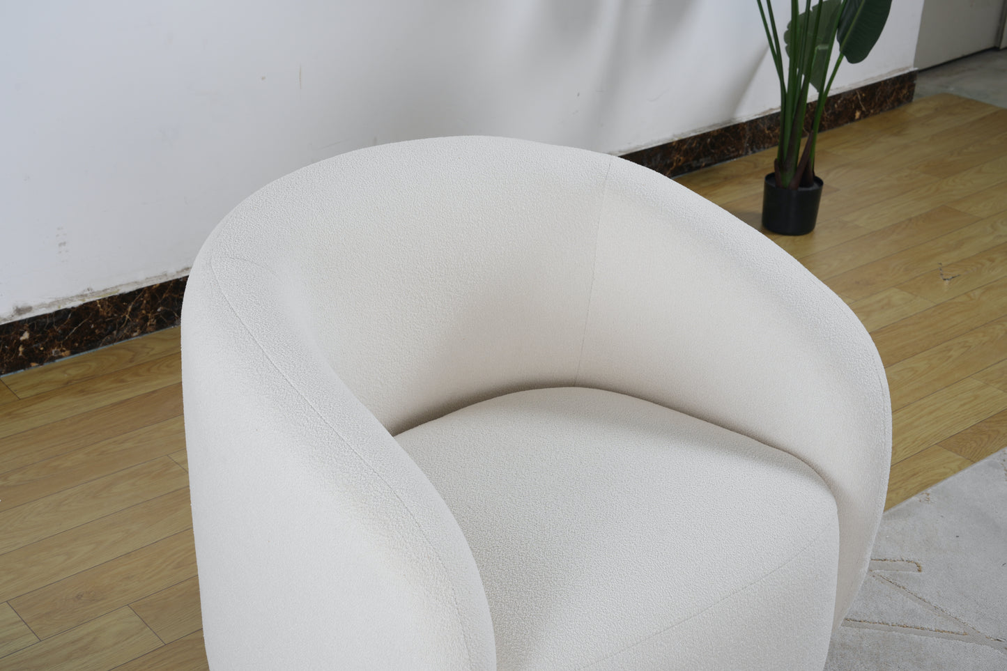 DOVE SWIVEL CHAIR